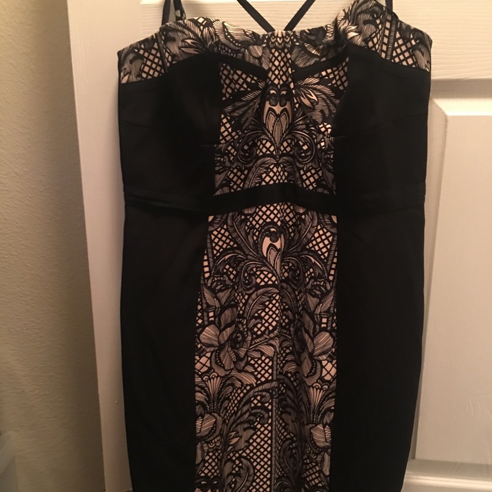 City chic elegant dress